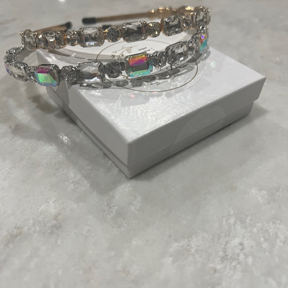 Crystal jewel headband - Picture 2 of 6
